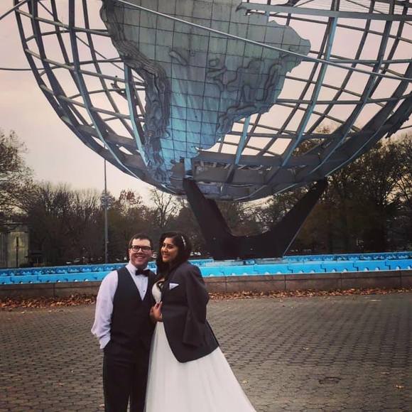 Meet your Posher, Daniella - Picture 1 of 1